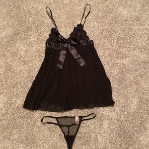 Black Victoria’s Secret Lingerie
